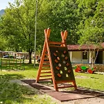- By Liburnia & פארק נופש 3*