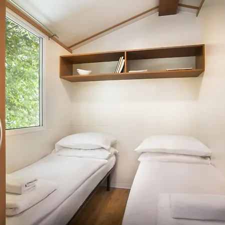 Mobile Homes Camping Resort Medveja 3* Medveja