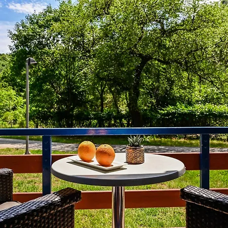 Parc de vacanță Mobile Homes Camping Resort Medveja