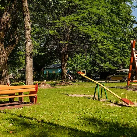 Mobile Homes Camping Resort Medveja Parc de vacanță 3*