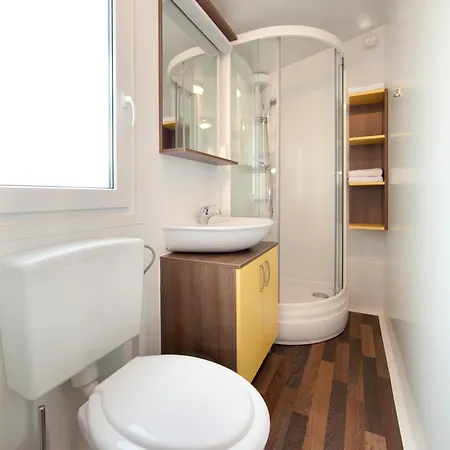 Mobile Homes Camping Resort Medveja 3*