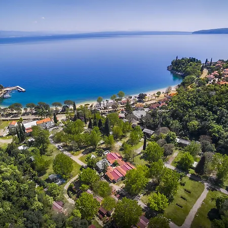 - By Liburnia & 3* Medveja