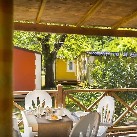 - By Liburnia & Vakantiepark Medveja