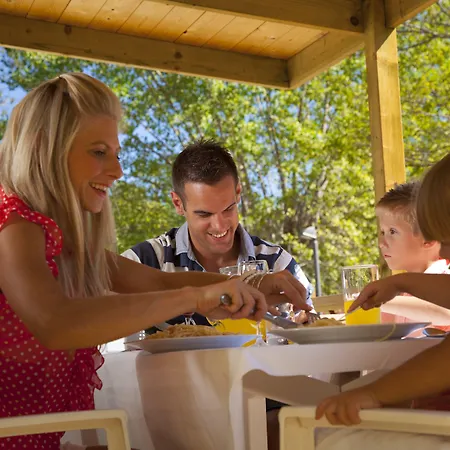 - By Liburnia & Vakantiepark 3*