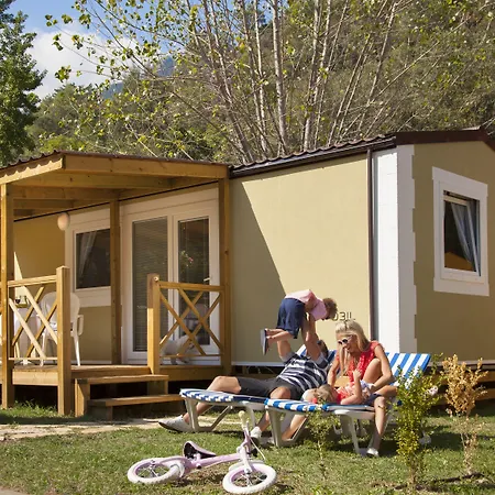 - By Liburnia & Vakantiepark Medveja