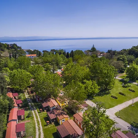 Vakantiepark - By Liburnia & 3*